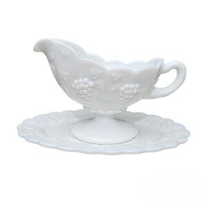 WESTMORELAND Paneled Grape Vintage Milk Glass Gravy Boat with Tray